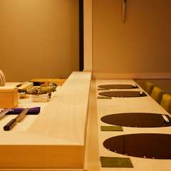 店内カウンターイメージ