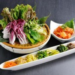 キムチ ナムル つつみ野菜盛り合わせ