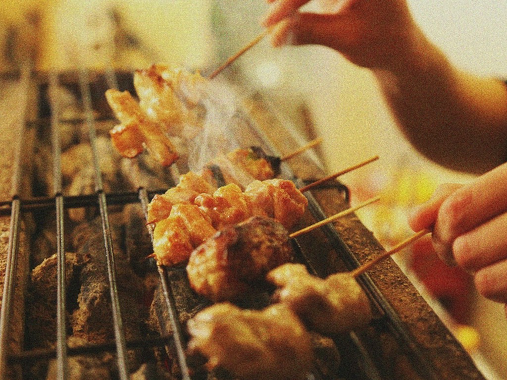 ★焼き鳥★絶妙の焼き加減！焼職人が織りなす大山地鶏串
