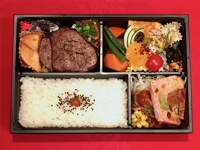 テイクアウトおこなっております。