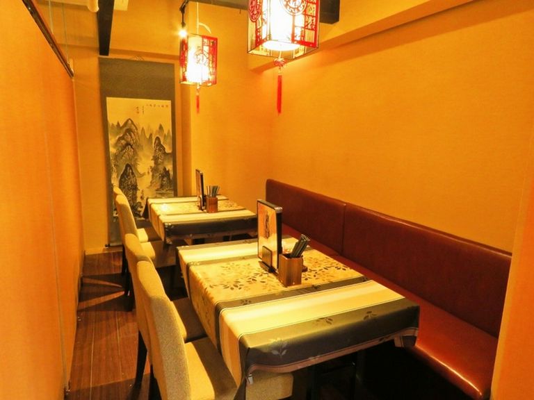 スタッフマスク着用！店内毎日アルコール消毒！