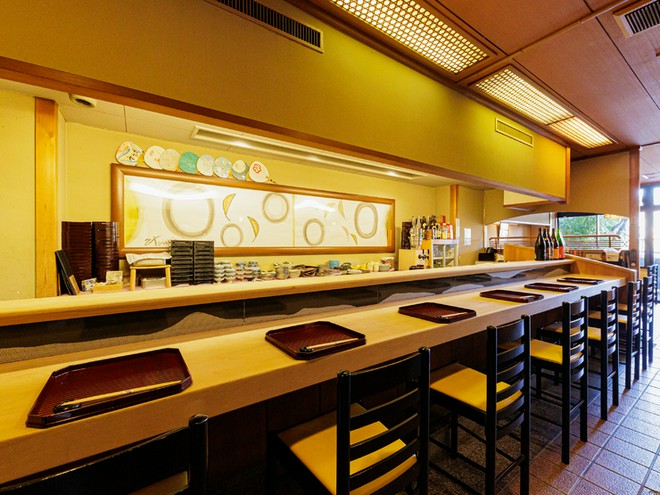 カウンター席がある