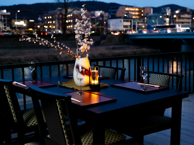 テラス席がある