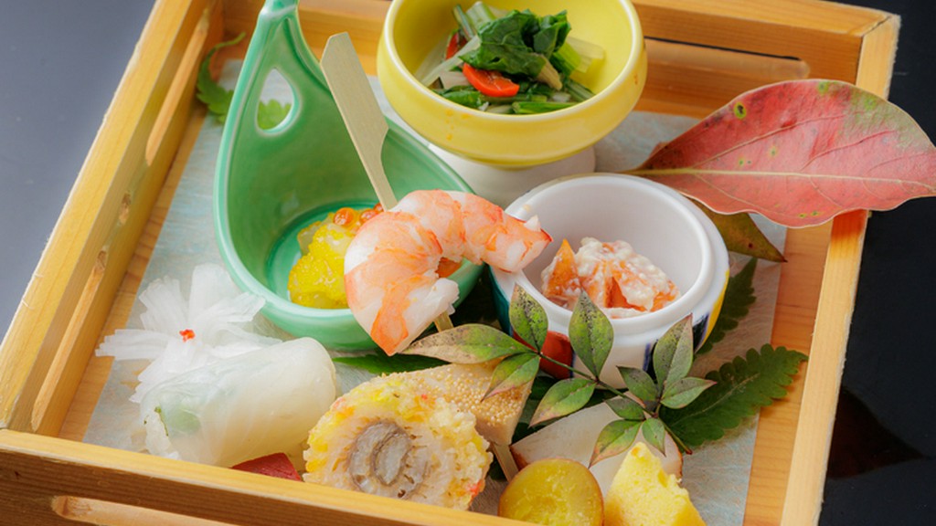 春夏秋冬の美味と美しさを大切に盛付けられた『前菜』