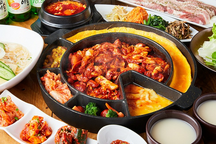 お膳⑥(松)⑅韓国 まつ岡 六本木/韓国料理 ネット予約可 | ヒトサラ