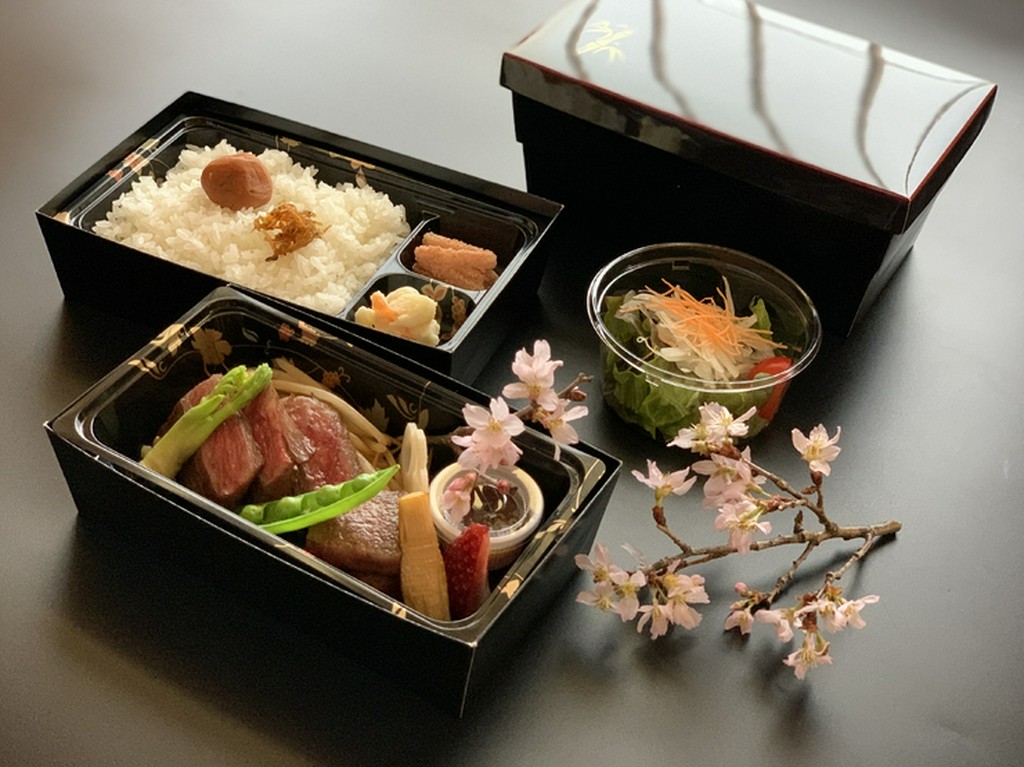 プレミアム牛ステーキ弁当