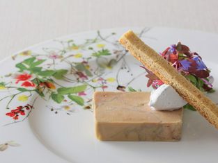 프랑스 요리 밀 엘브/치쿠사 호텔