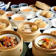 ・前菜
・点心蒸し物三種盛り合わせ
・小籠包
・本日の点心
・本日の麺・飯
・デザート