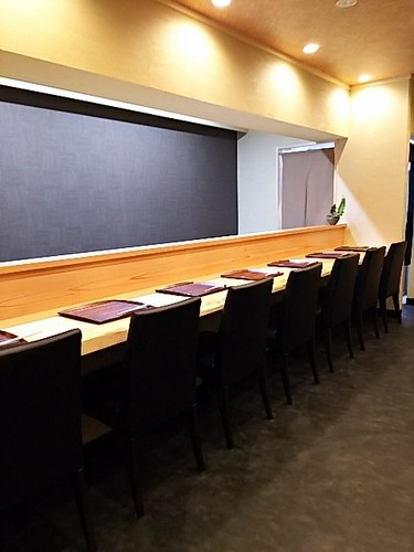 デートや接待など、ここぞという時にも寄り添ってくれる一軒