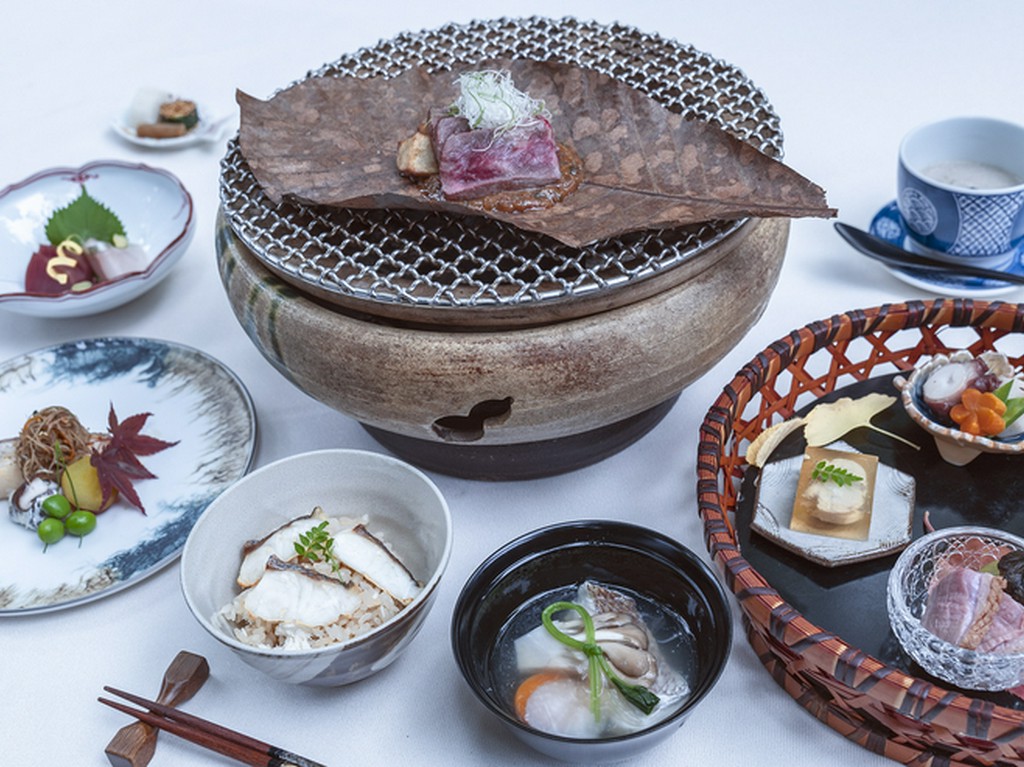 大人の和食デート、記念日の食事、北海道の旅グルメに格好の舞台