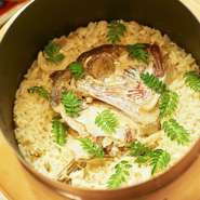 オプションで鯛茶漬けを用意できます。
1名様 ＋1540円（税込：サービス料別）