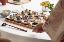 雪化粧した日本庭園と美食を愉しむ
クリスマスの特別なひと時をお楽しみください