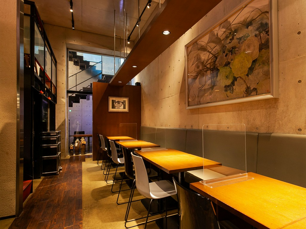 さまざまなシーンに利用できる、くつろげる空間を。