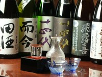 <<激レア地酒！>>
『十四代』『而今』『飛露喜』も限定で入荷いたします！
本日のラインナップはお気軽にお問い合わせください♪