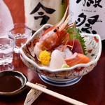 “河豚の唐揚げ”や“和牛のサーロインステーキ”で海の幸と山の幸をご堪能頂ける贅沢なコースです♪