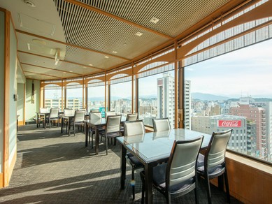 落ち着いた大人の雰囲気で二人の時間を