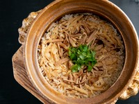 福岡県産のお米一粒ずつに旨みがしっかりと凝縮『土鍋ご飯』