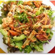 アンチョビとアボカドのサラダ