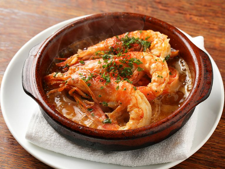 海老の旨みを引き出し尽くした『極み海老のアヒージョ』