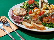 上野の雰囲気が良くて居心地のいいお店でデート イタリアン フレンチ デートにおすすめのお店 ヒトサラ