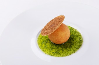 まずはランチで『Lunch Course』