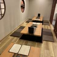 BOX席・掘りごたつ席・テーブル個室・VIPテーブル個室 があります。ベビーカーやお子様連れのお客様、車椅子でお越しのお客様も大歓迎です。店内には おむつ交換台もご用意してます。