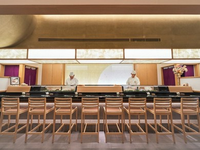 席数を三分の一にして営業しております