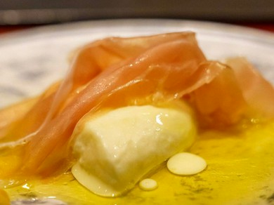 自家製モッツァレッラと自家製プロシュート