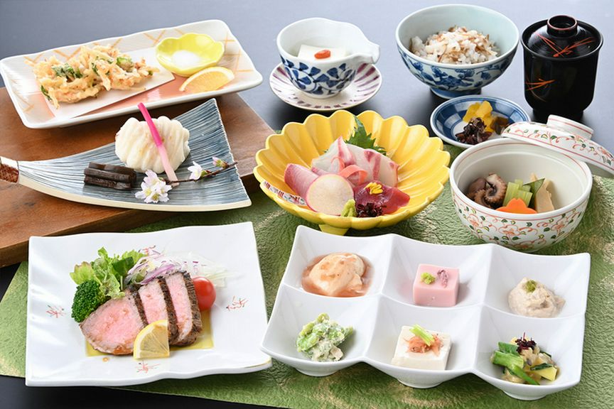五感を満たす旬のもてなし『季節の会席』