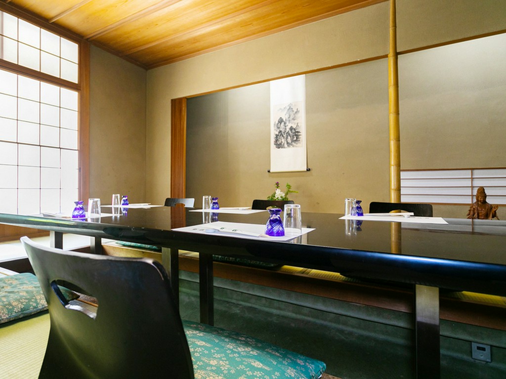 個室はすべてプライベートな完全個室