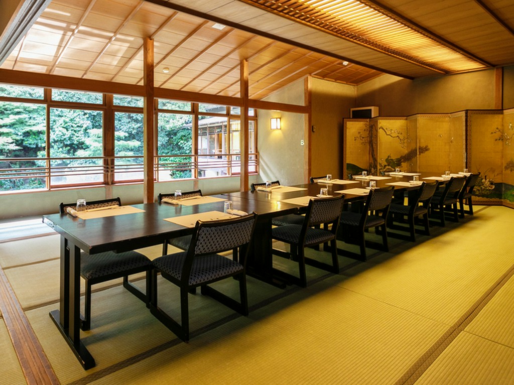 顔合わせ・披露宴・長寿祝い。さまざまな場面に活躍