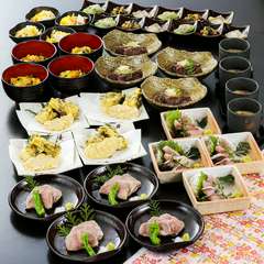 山口県の食材と地酒を堪能できるコースです。