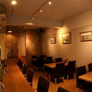 ※写真はイメージです。
※価格:一律80,000円～になります。
※人数の変動でお値段の変更の場合あり
※飲み放題付き(内容はコース同じ)
※詳細のご相談可能なのでお問合せくださいませ。
※前日の15時までは0%になります。
※キャンセル料は、当日100%の金額を請求致します。
※当日キャンセルはご遠慮ください。
