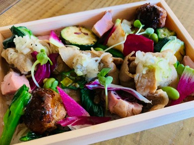 テイクアウト始めました