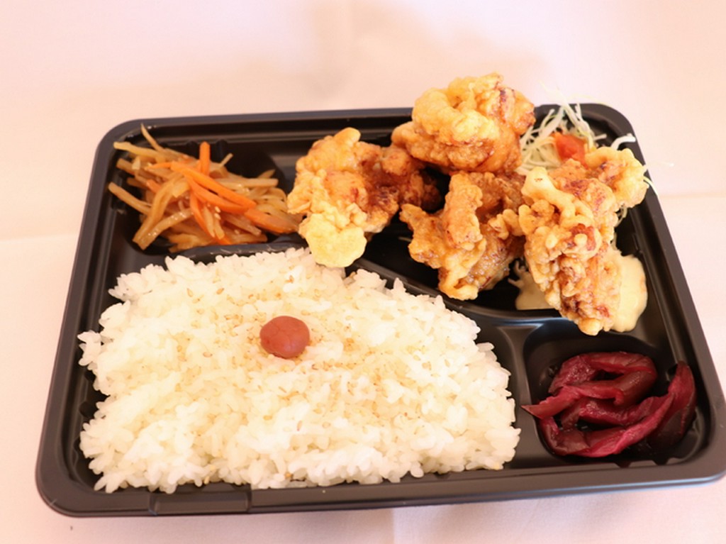 ~ワンコイン弁当　やってます~