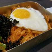 キムチと豚肉の相性抜群の逸品