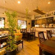 とっておきのデートではなくても、2人での食事は毎日が特別なディナー。ワインとイタリアン＆フレンチでお洒落な2人だけの時をお過ごしください。