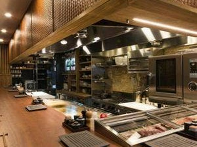 大切な人と味わい深い料理を囲み過ごす、充実したひととき