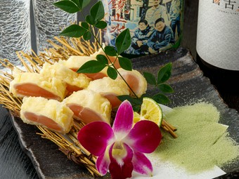 朝引き但馬鶏をレアな天ぷらで存分に『鶏ささみのレア天』