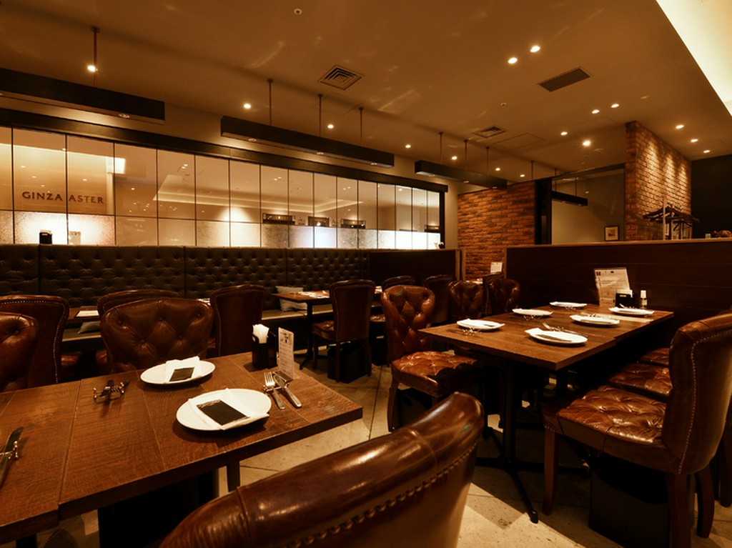 宴会シーンにぴったり。みんなでにぎやかに団欒のひとときを