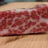 レギュラー：3,300円
ハーフ：2,090円