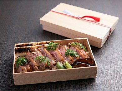 焼鴨のせ「炊き込みご飯」