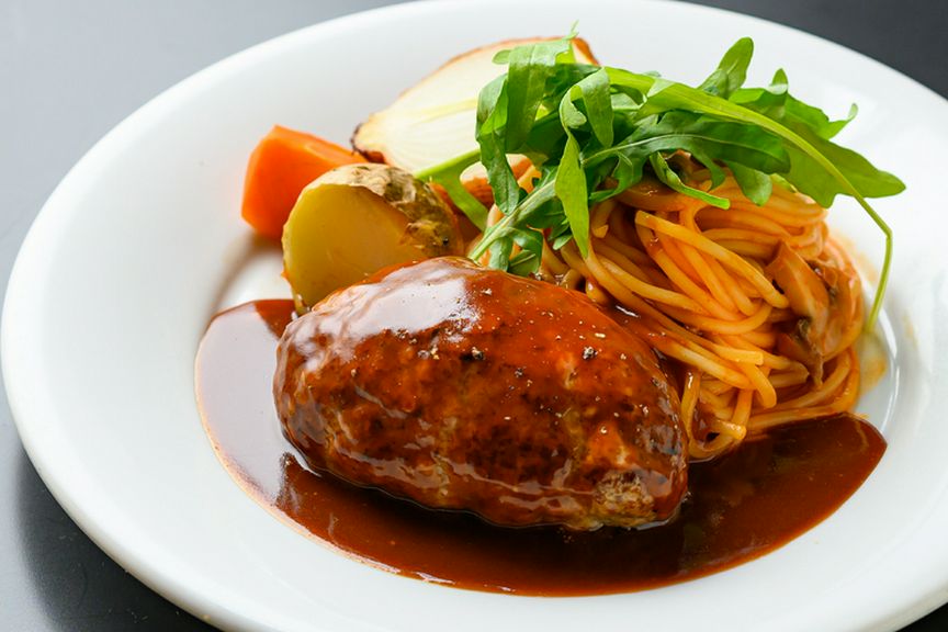 シンプルなレギュラーハンバーグ 180g