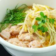 スープ、石焼、クッパ、ラーメンなど色々揃えております！！
ぜひ〆まで楽しんでください！！