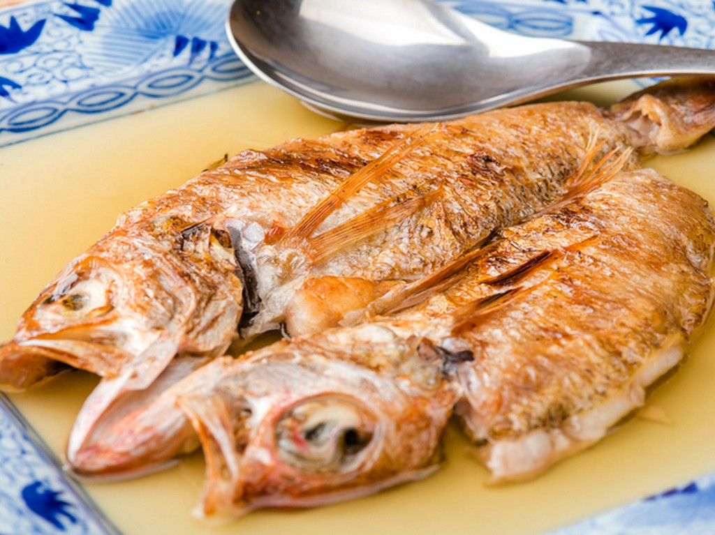 “しょっぱさと旨味”が絡み合う『のどぐろの酒焼き』