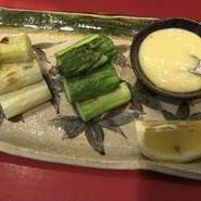 自家製の味噌マヨネーズでお召し上がりくださいませ。