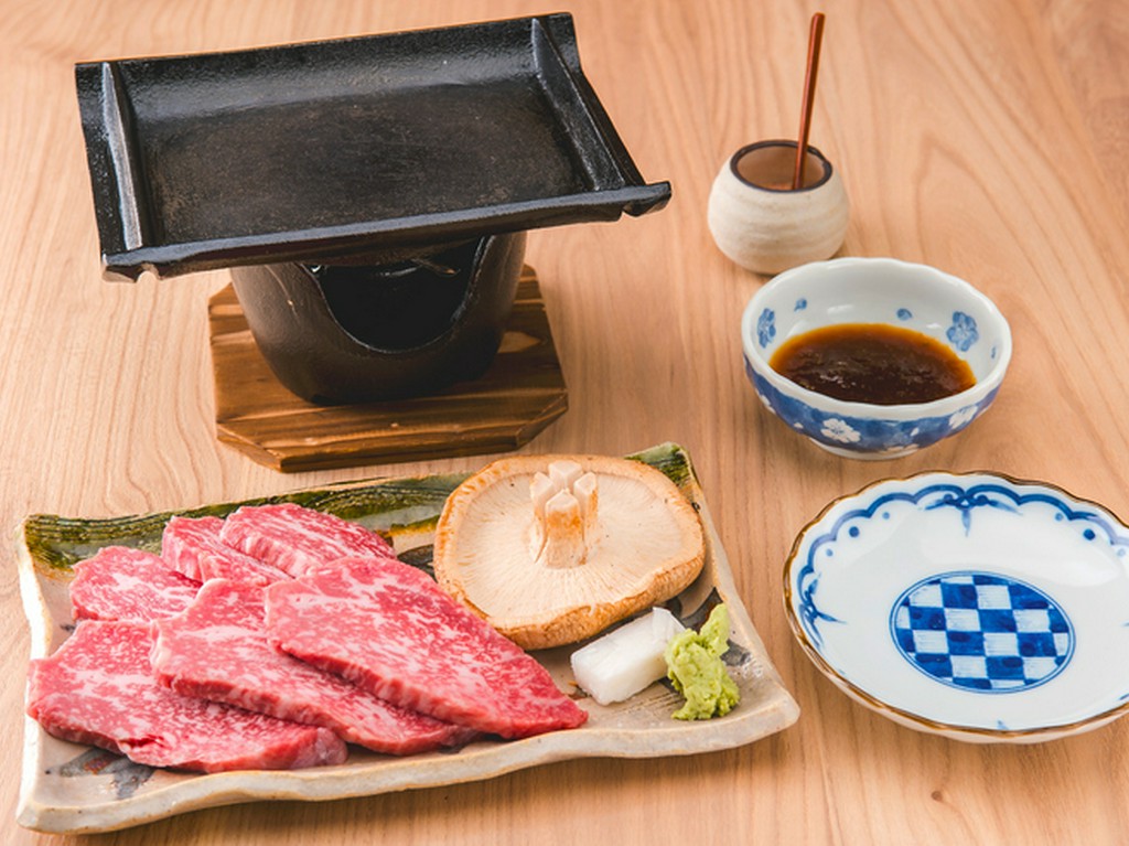 魚介だけでなく、お肉や野菜も新鮮で上質なものを厳選して仕入れ