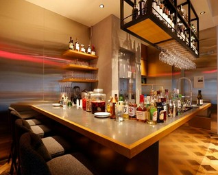 定番の美味しいお肉が食べれるカジュアルコース。大人数でワイワイ盛り上がりたい方にお勧めです!