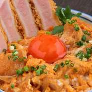 大分県産【蘭王】の卵を2個使用！
※豚汁・漬物付き