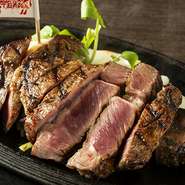 堂々の人気No.1！やわらかくジューシー！
おすすめは《ミディアムレア》
180g…3,608円
250g…4,708円
350g…5,808円
450g(1ポンド)…6,908円